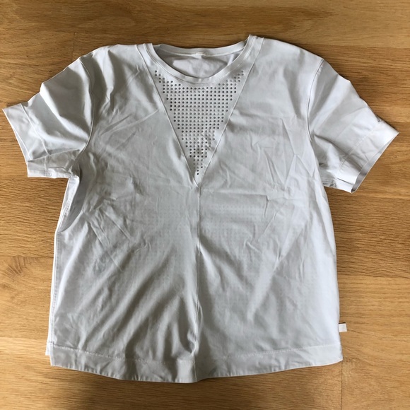 lululemon athletica Tops - Lululemon cropped running top 4